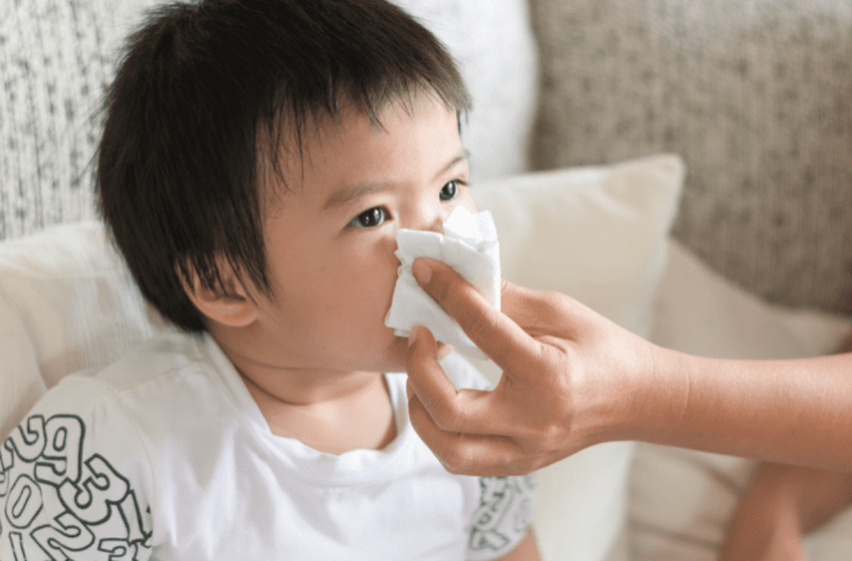 Doktor Kongsi Tak Boleh Beri Anak Kecil Ubat Batuk atau Selesema Kalau